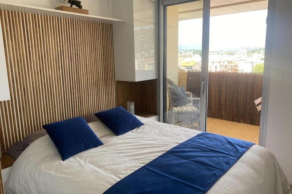 Vue Panoramique, Plage A 100M Cannes Eksteriør bilde